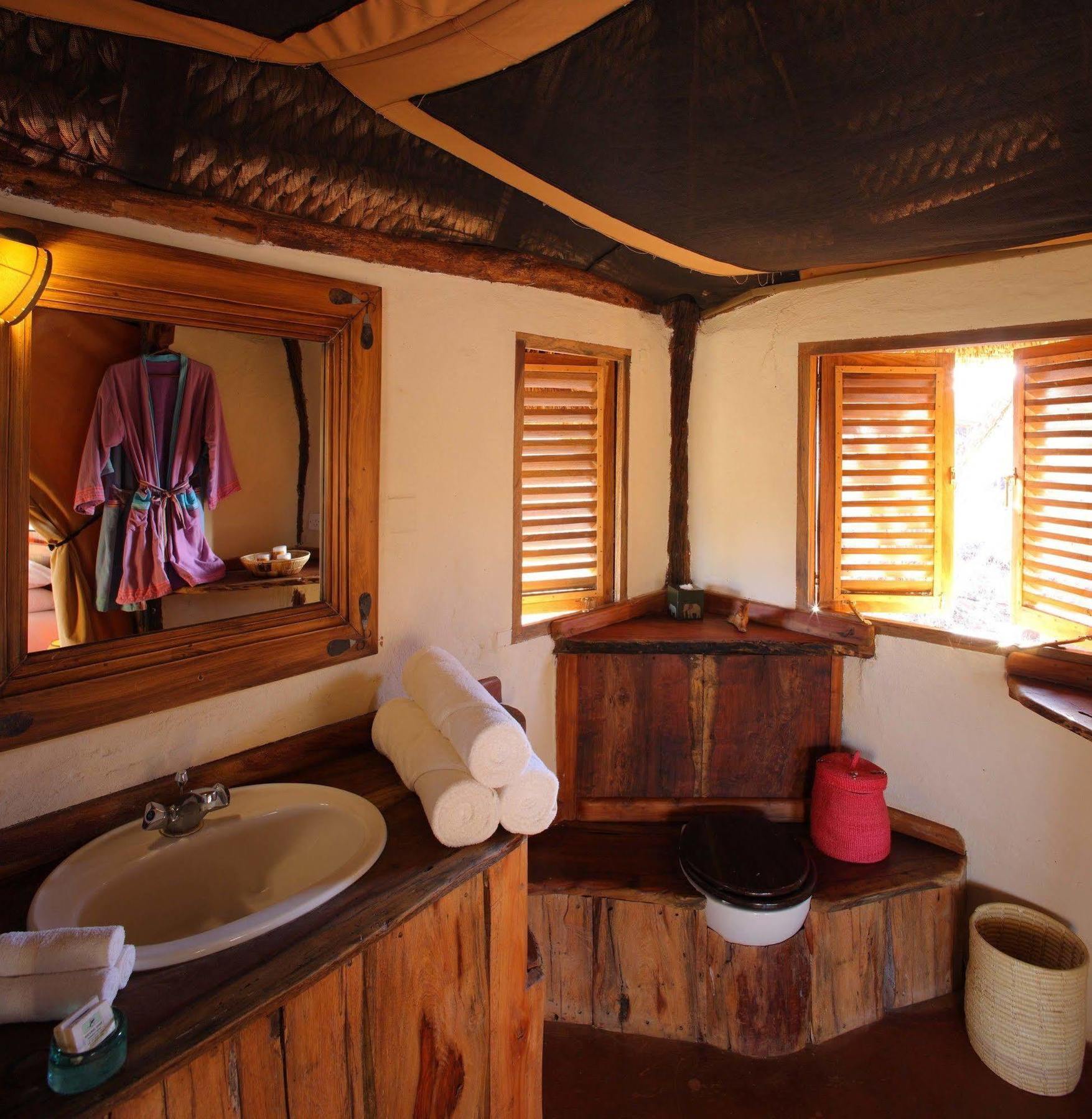 Elewana Lewa Safari Camp Hotel Timau Ngoại thất bức ảnh